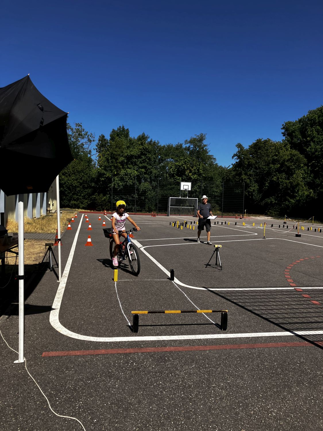 ADAC-Fahrradturnier der Dritt- und Viertklässler - Bild 05