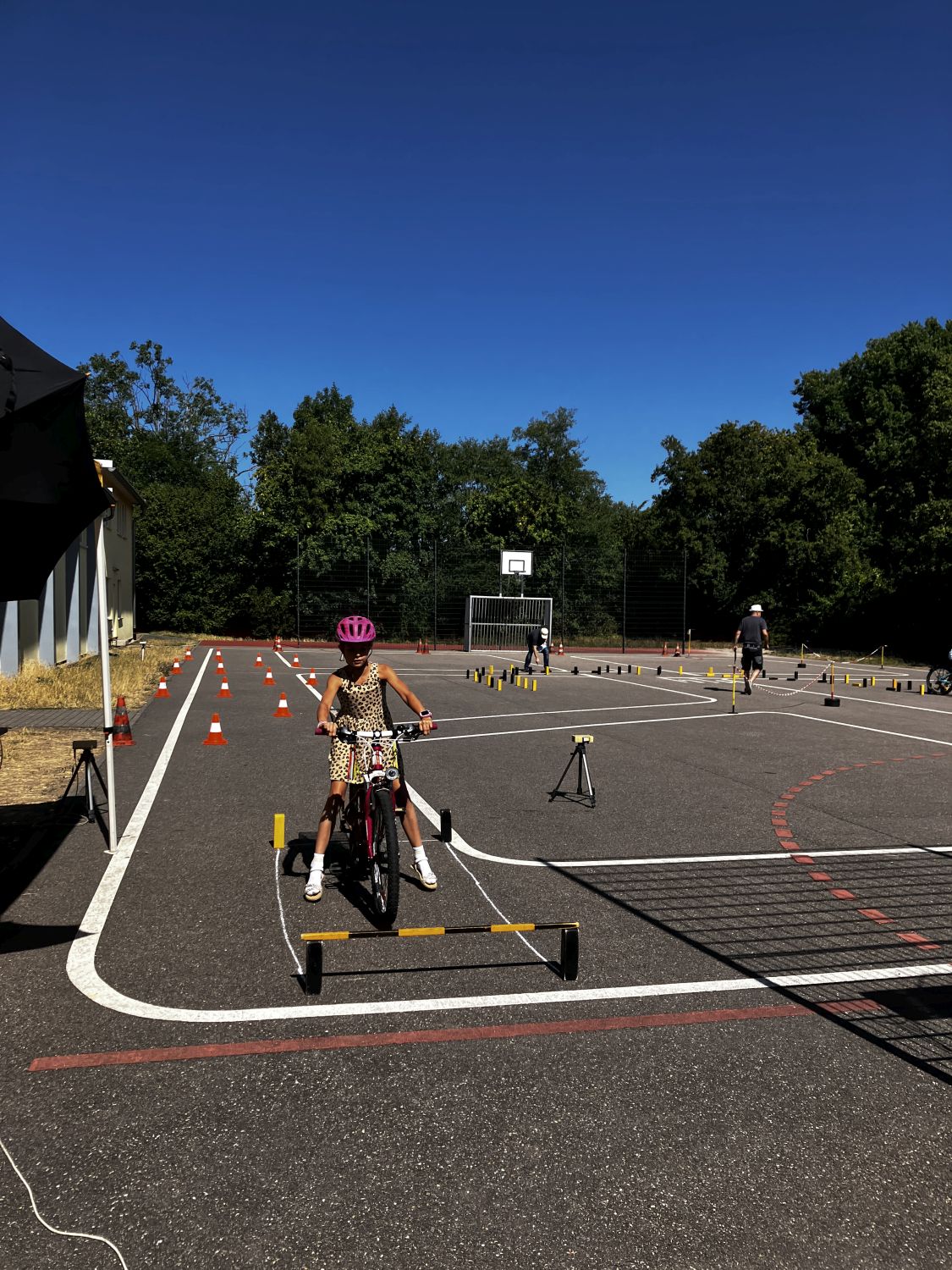 ADAC-Fahrradturnier der Dritt- und Viertklässler - Bild 06