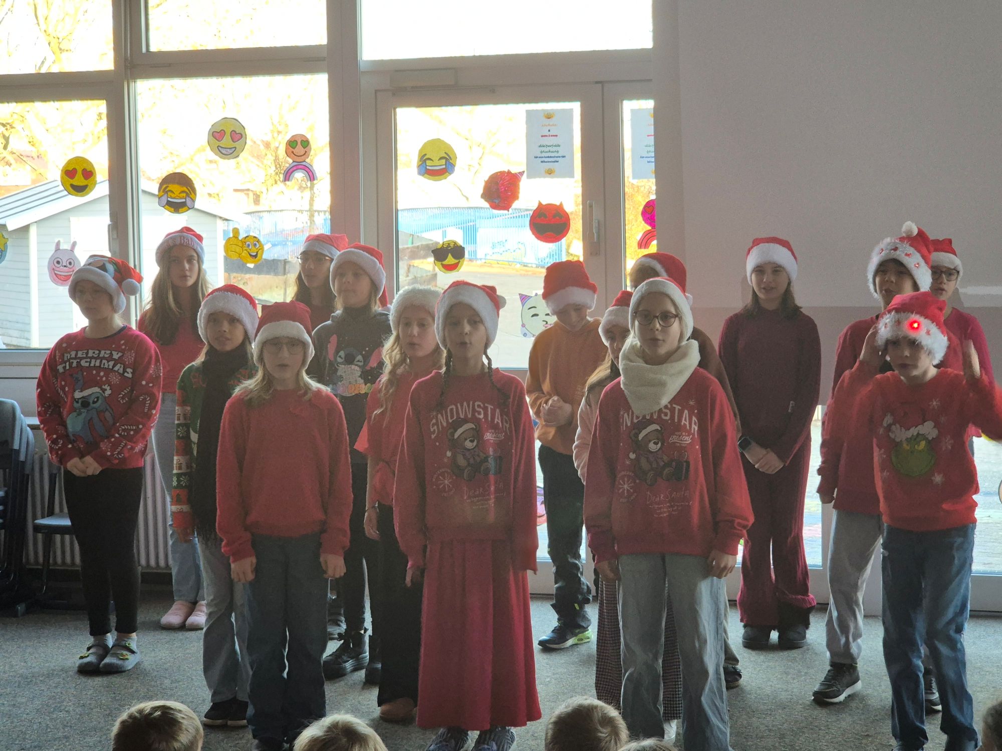 Advents- und Weihnachtszauber in der AKS
- Bild 01