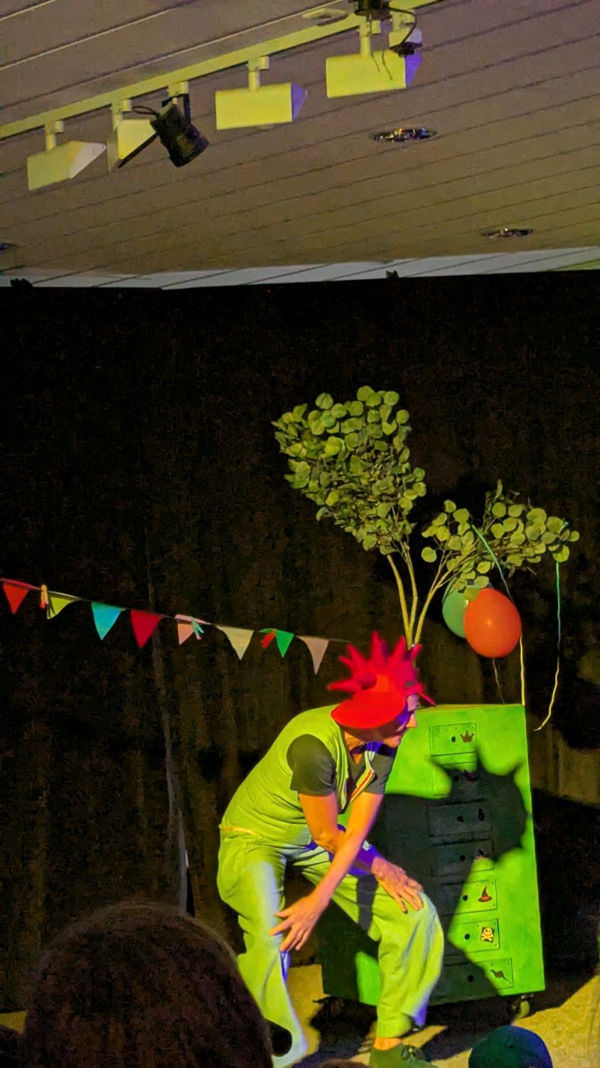 Puppentheater begeistert Erstklässler und Vorschulkinder - Bild 05